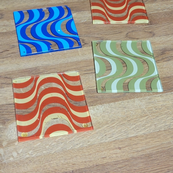 Other - Colorful Glass Wave Pattern Coasters Set